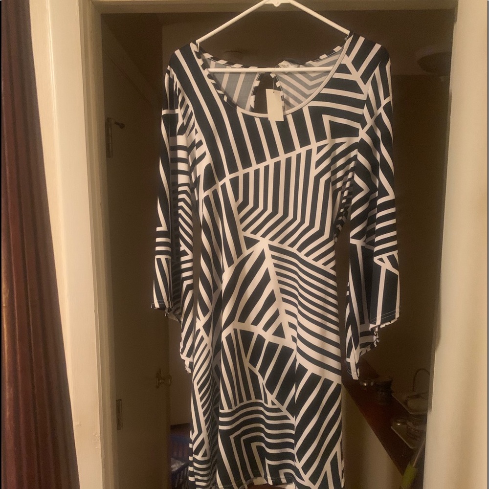 NWT Black and white striped flare-sleeved dress
